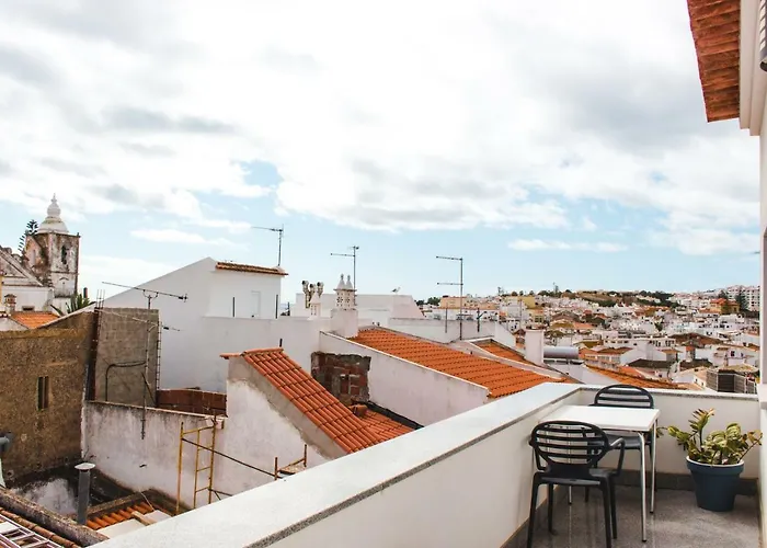 Torrinha House 3*