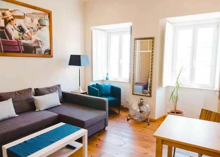 Torrinha House 3*