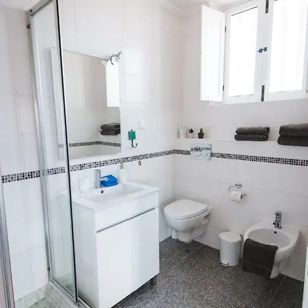 Pensión Torrinha House Lagos