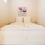 Torrinha House ゲストハウス