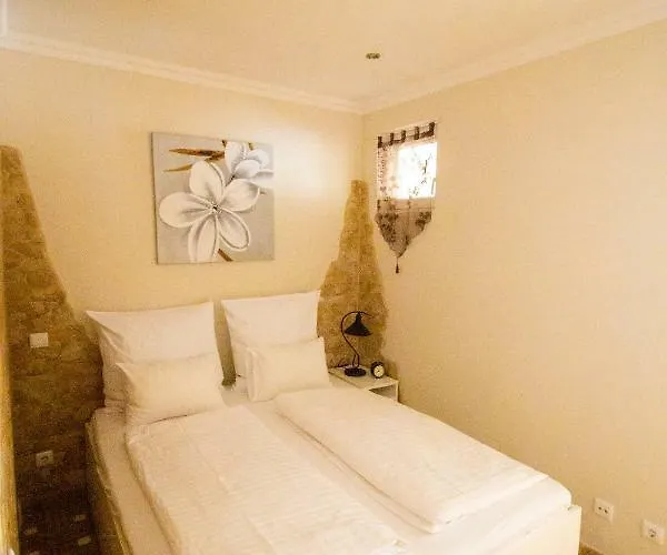 Torrinha House